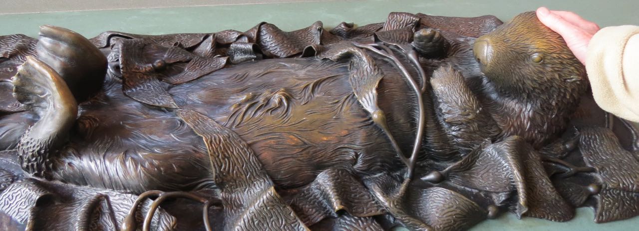 sea otter bronze